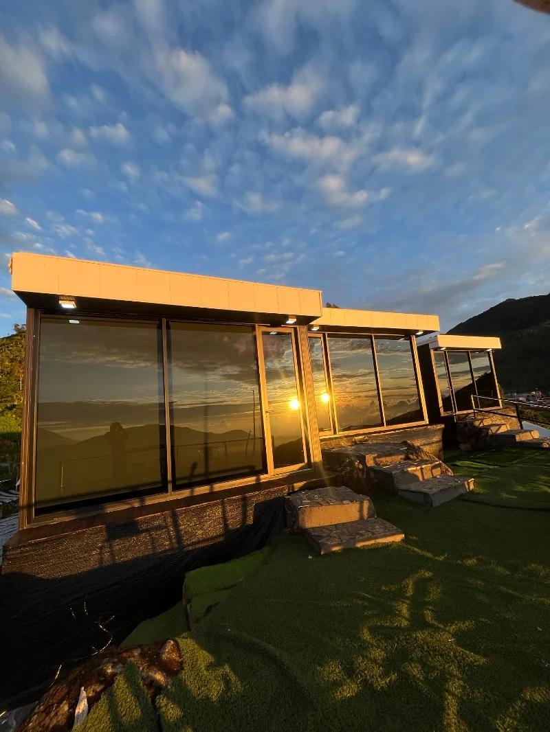 Sikapuk Cabin Deluxe 2